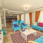 Villa Kayapark 4+1 Villa, Oezel Havuzlu, *