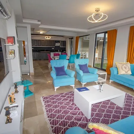 Vilă Kayapark 4+1 Villa, Oezel Havuzlu, *