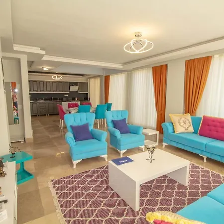 Willa Kayapark 4+1 Villa, Oezel Havuzlu, *