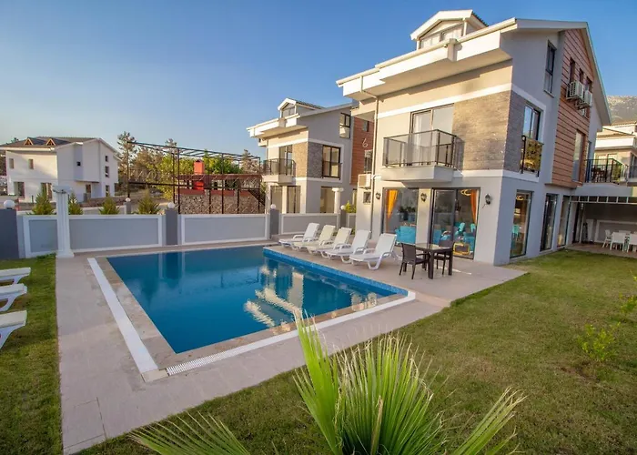 Kayapark 4+1 Villa, Oezel Havuzlu, *