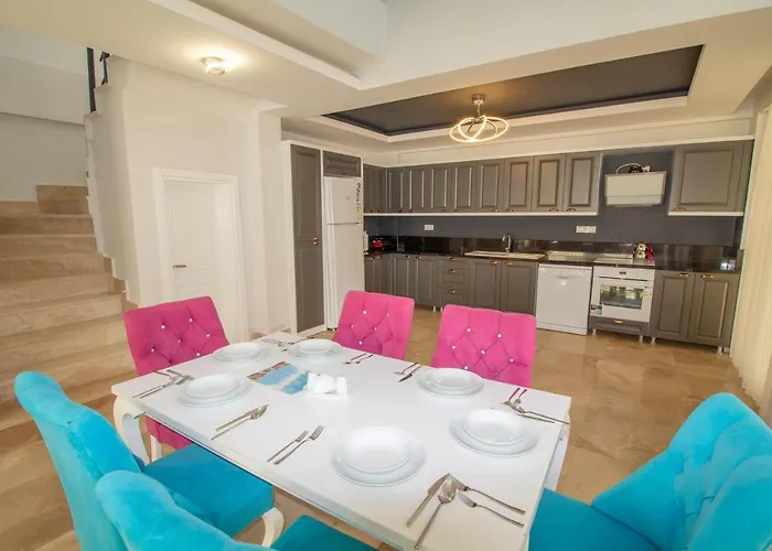 Kayapark 4+1 Villa, Oezel Havuzlu, *