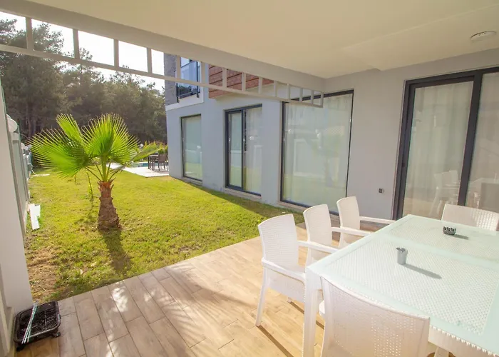 Vilă Kayapark 4+1 Villa, Oezel Havuzlu, *